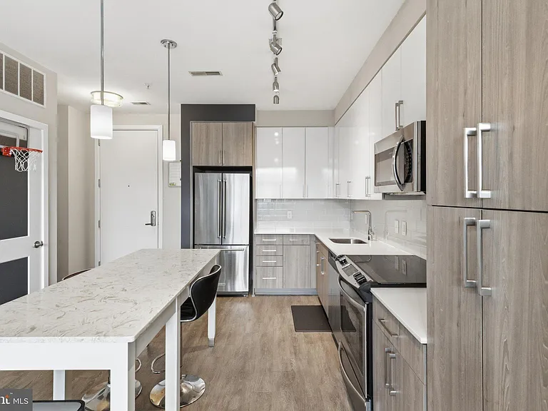 145 Riverhaven Dr #550 — Photo 12