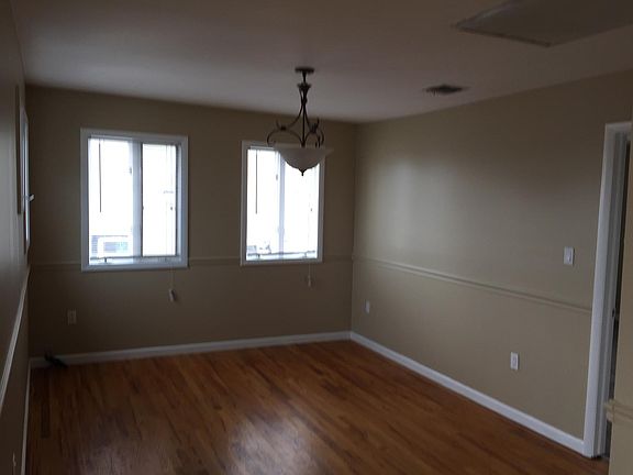 5th image of 443 Fire Island Ave
