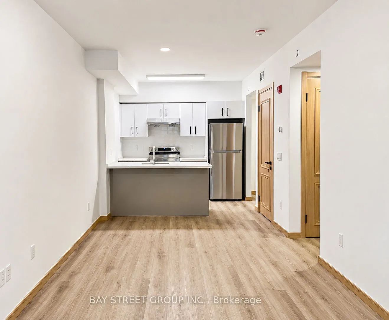 2 bed, $2,250 — Photo 2