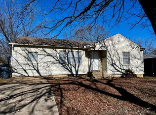 723 Davis St NW, Ardmore, OK 73401