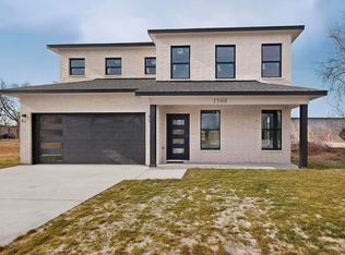 1508 Park St, Kaufman, TX 75142