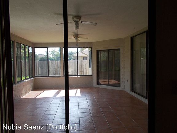 3rd image of 20826 Marlin St