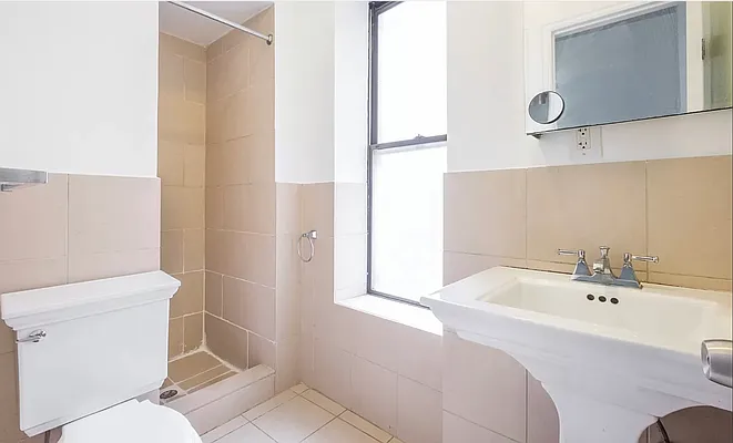 Rented by A&E Real Estate Management | media 8