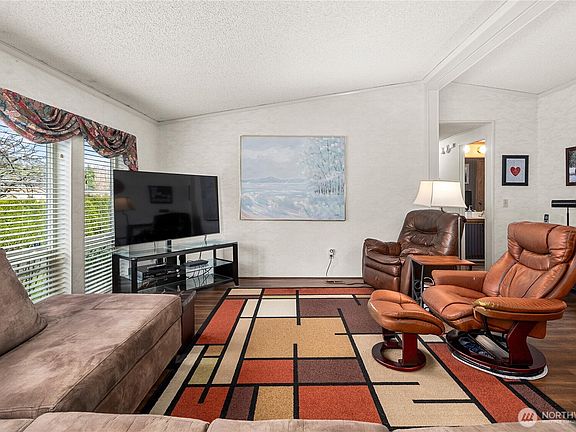 5th image of 4806 Cushman Road NE #116