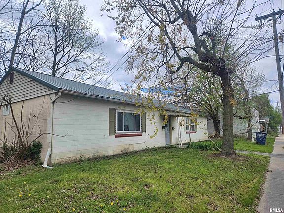 3rd image of 308 W Parker St