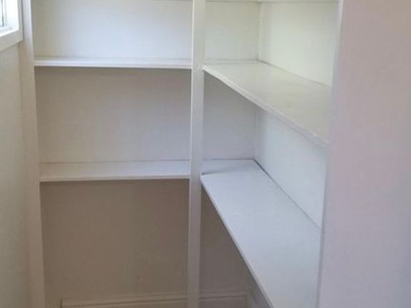 4th image of 340 Riverview Rd #2