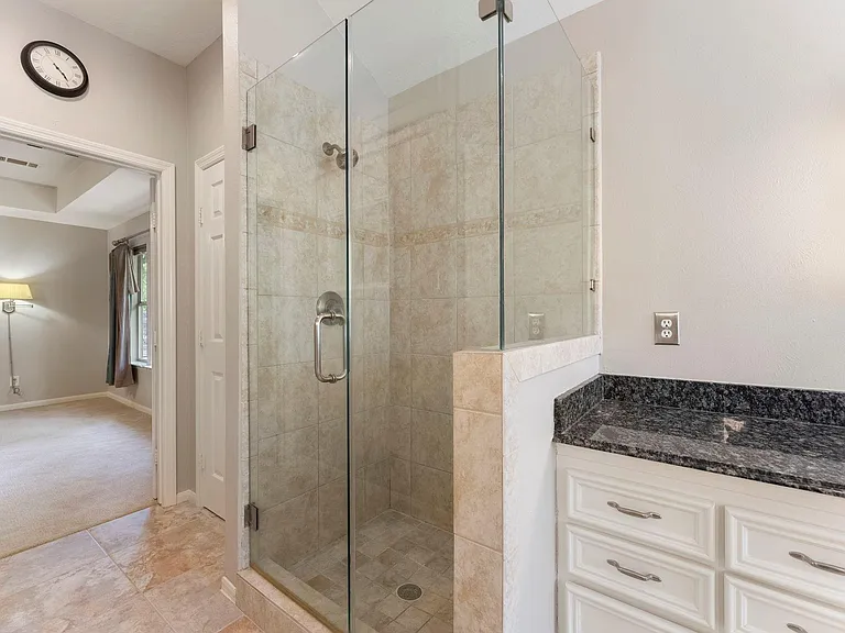 150 W Bristol Oak Cir — Photo 37