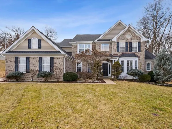 1442 Lucerne Pl, Weldon Spring, MO 63304