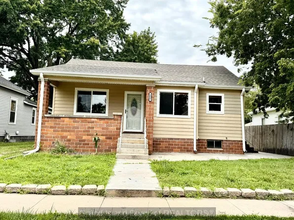908 S Kimball St, Grand Island, NE 68801