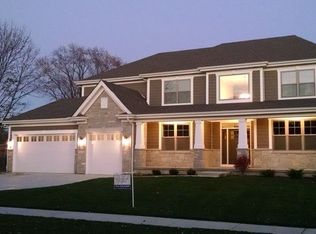 607 S Brockway St, Palatine, IL 60067