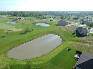 1208 Turnberry Ln, Auburn, IN 46706
