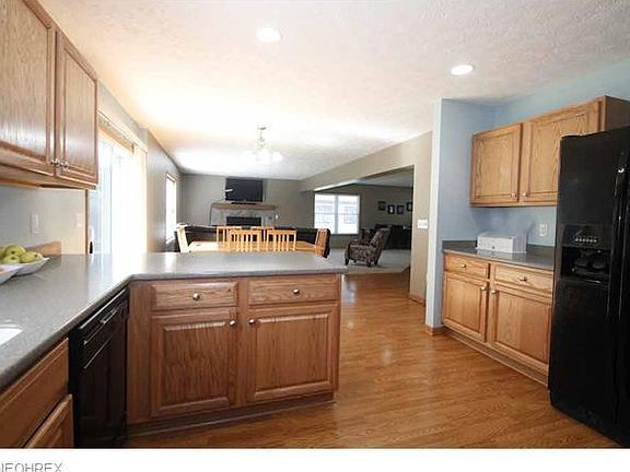 4th image of 5328 Whitehaven Ave