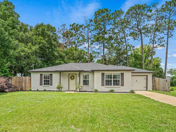 303 Runnymeade Dr, Crestview, FL 32539