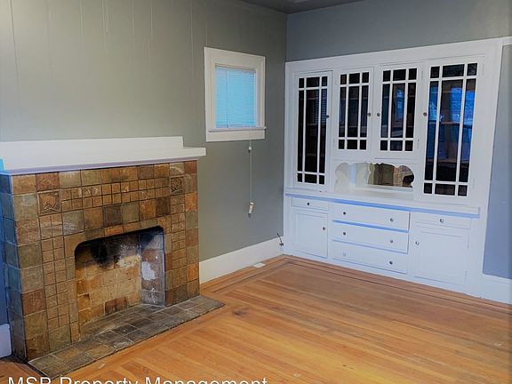 2nd image of 5425 Lowell St #4180731