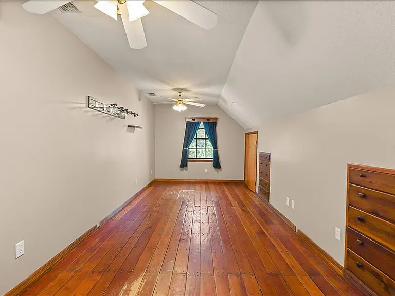 3303 Massee Rd — Photo 15