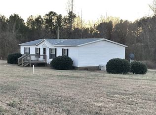 110 Oquinn Ln, Cameron, NC 28326