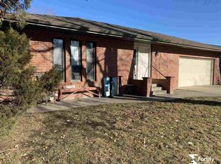 1024 Q St, Geneva, NE 68361