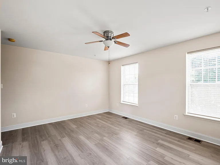 304 Orchard Ridge Dr — Photo 30