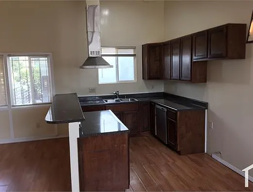 2 bed, $2,700 — Photo 2