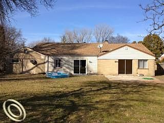 2nd image of 17319 Louise St