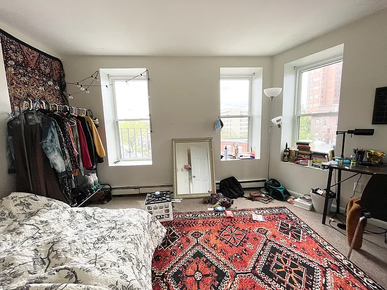 94 Hammond St #3 — Photo 5