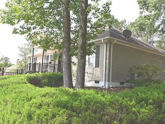 3rd image of 4226 Chestnut Dr