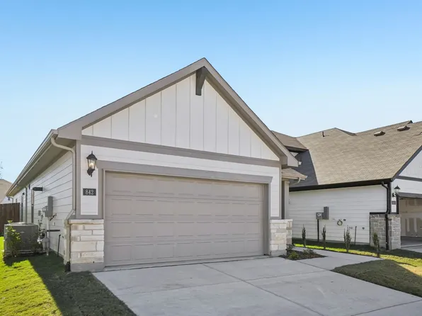 842 River Ln, Lavon, TX 75166