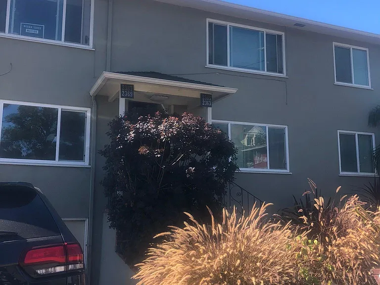 2361 Grande Vista Pl — Photo 1