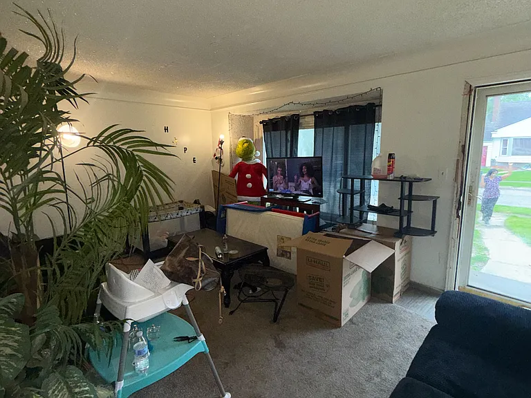 2750 Golfside Ln — Photo 15