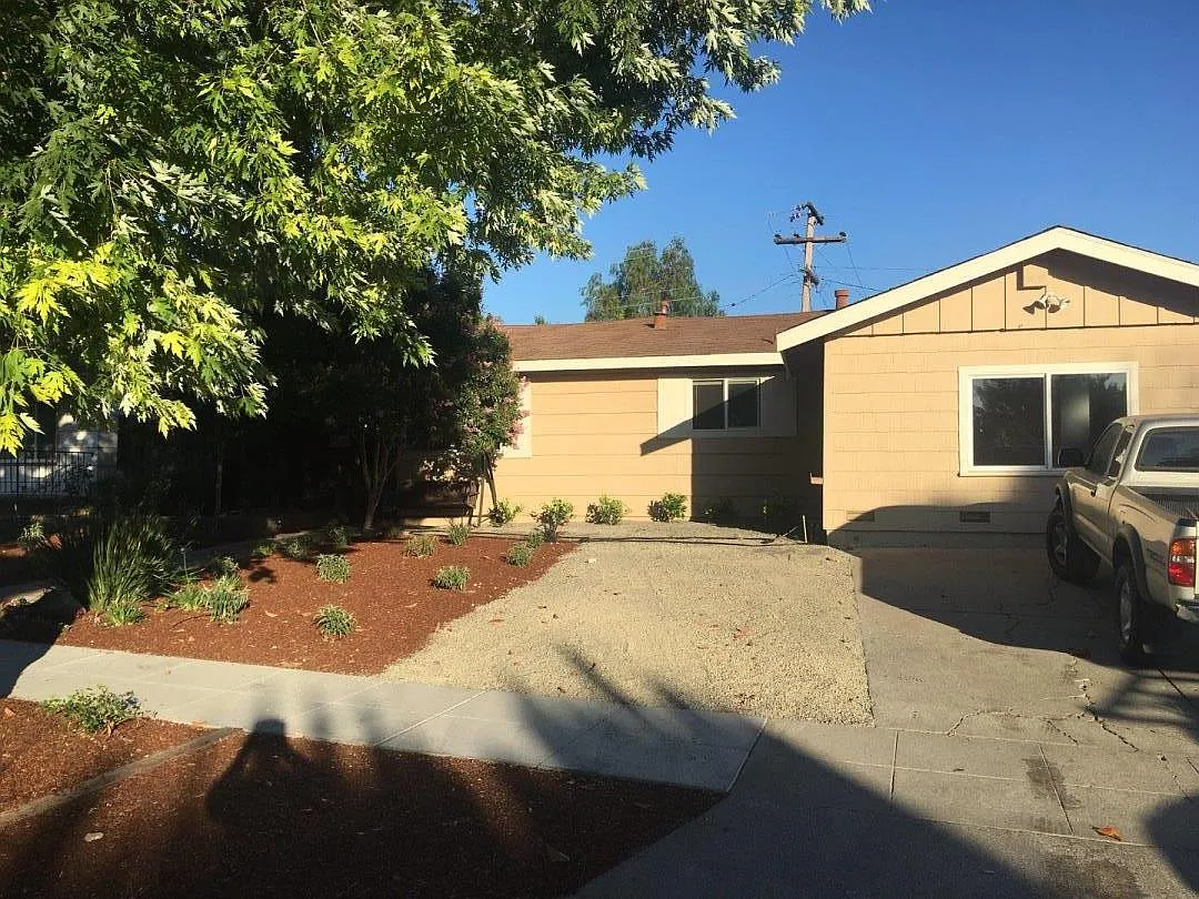 3408 Blue Mountain Dr photo 1