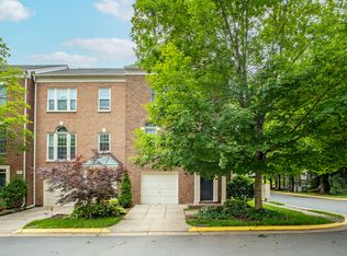 4050 Werthers Ct, Fairfax, VA 22030