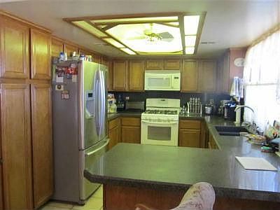 2nd image of 743 Scottsdale St
