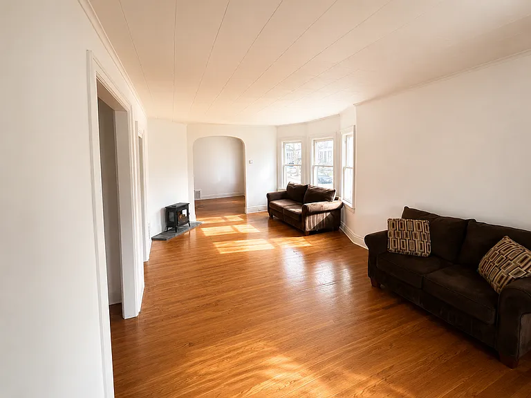 226 Breckenridge St #1 — Photo 4