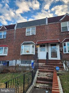 2912 S 61st St, Philadelphia, PA, 19142
