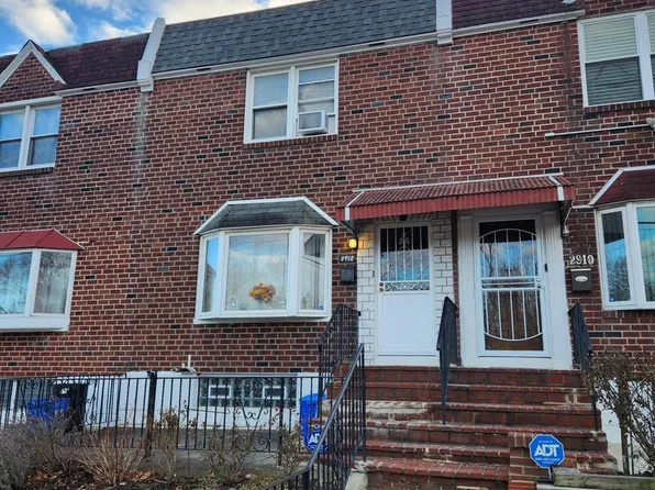 2912 S 61st St, Philadelphia, PA 19142