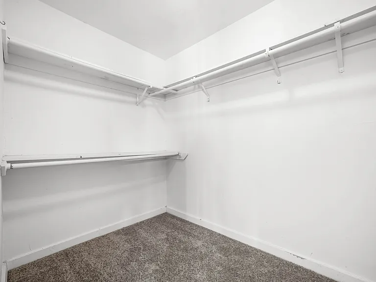 330 W Pinedale Ave — Photo 27