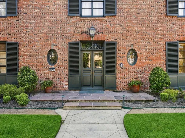 3815 Bernardo De Galvez, Galveston, TX 77550