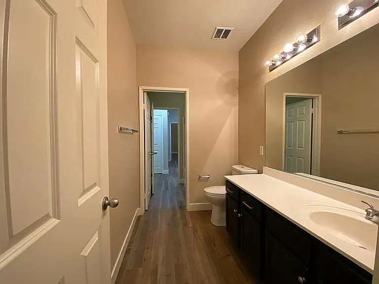 46815 Peach Tree St — Photo 14