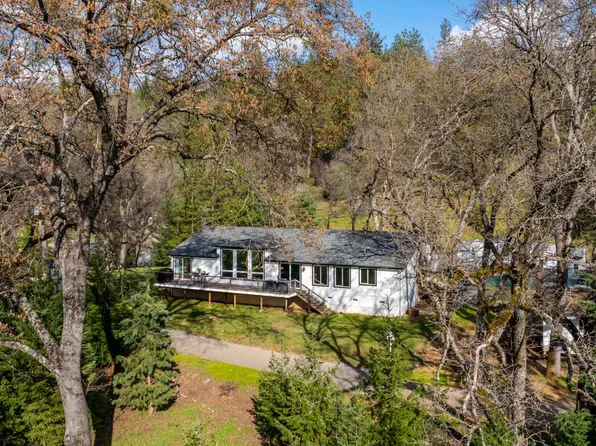 10056 Turkey Trot Pl, Grass Valley, CA 95949