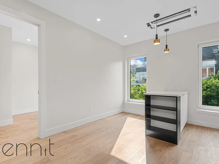 331 Bedford Ave #4 — Photo 10