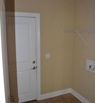 4th image of 128 Cypress Cir