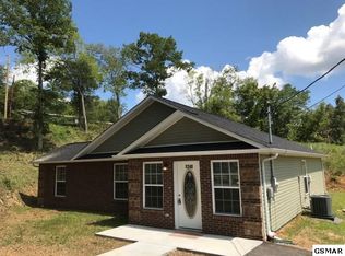 1240 Tramel Rd, Sevierville, TN 37862