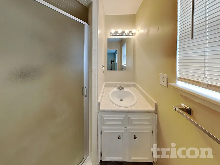 13622 Oak Breeze — Photo 10