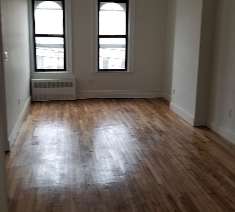 1st image of 77 Wyckoff Ave APT 2A