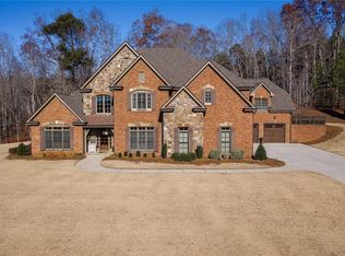 341 Oak Forest Dr, Dawsonville, GA