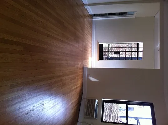 Rented by Stonehenge NYC LLC | media 40