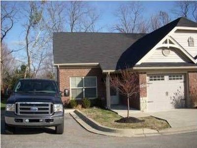 10109 Spruce Grove Dr, Jeffersontown, KY, 40299