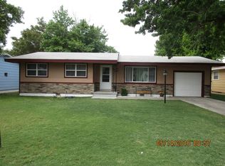 2009 N 6th St, Garden City, KS 67846