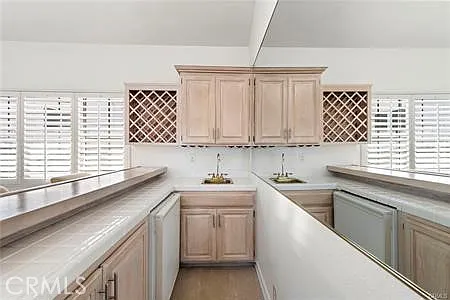 322 Jasmine Ave — Photo 4