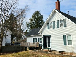 42 Franklin St, Bucksport, ME 04416
